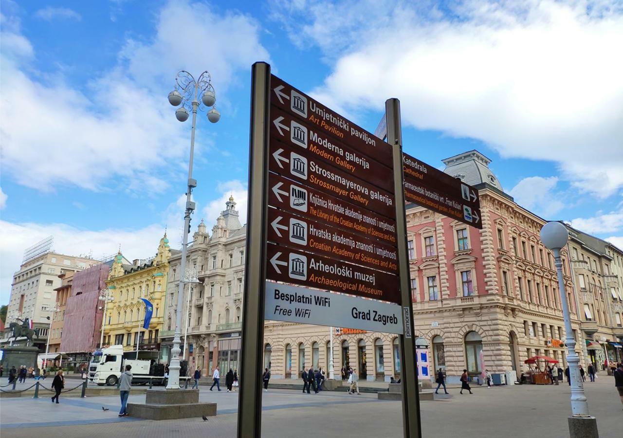 Luxurios And Historic Apartment "Shine" - Right On The Main Square Zagreb Dış mekan fotoğraf