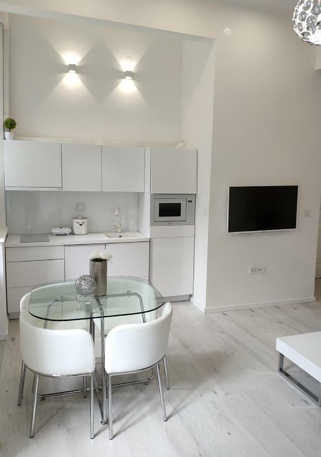 Luxurios And Historic Apartment "Shine" - Right On The Main Square Zagreb Dış mekan fotoğraf